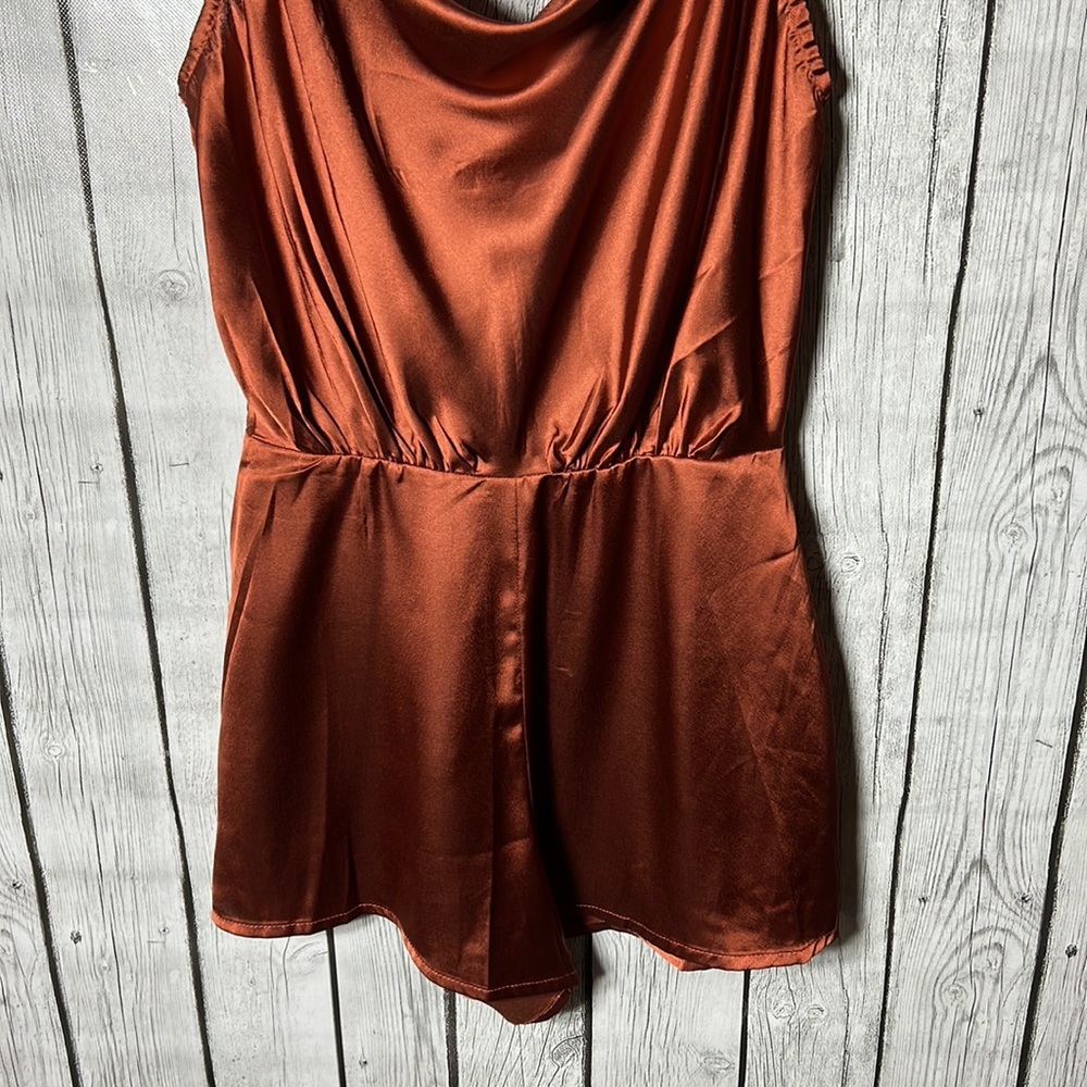 Guess Louma romper size XS in burnt saffron - Picture 4 of 13